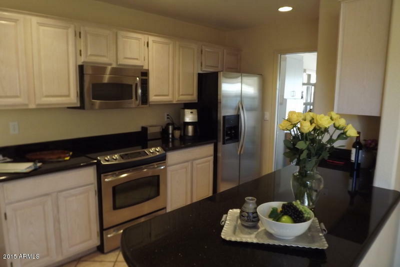 Property Photo: 14462 N Sherwood Drive B AZ 85268
