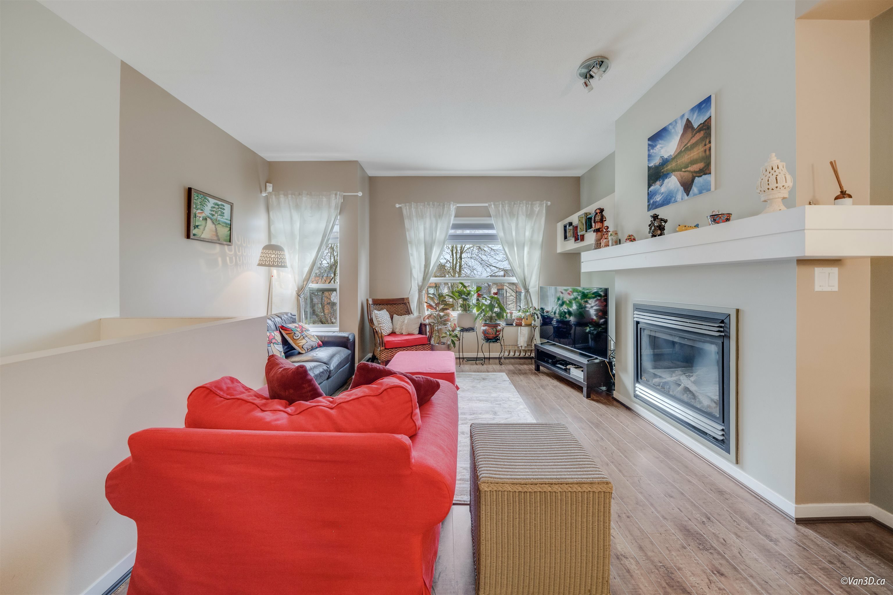 Property Photo: 15065 58 Avenue 9 BC V3S 8Z5