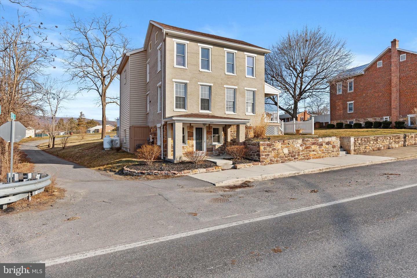 205 W Main Street  Newburg PA 17240 photo