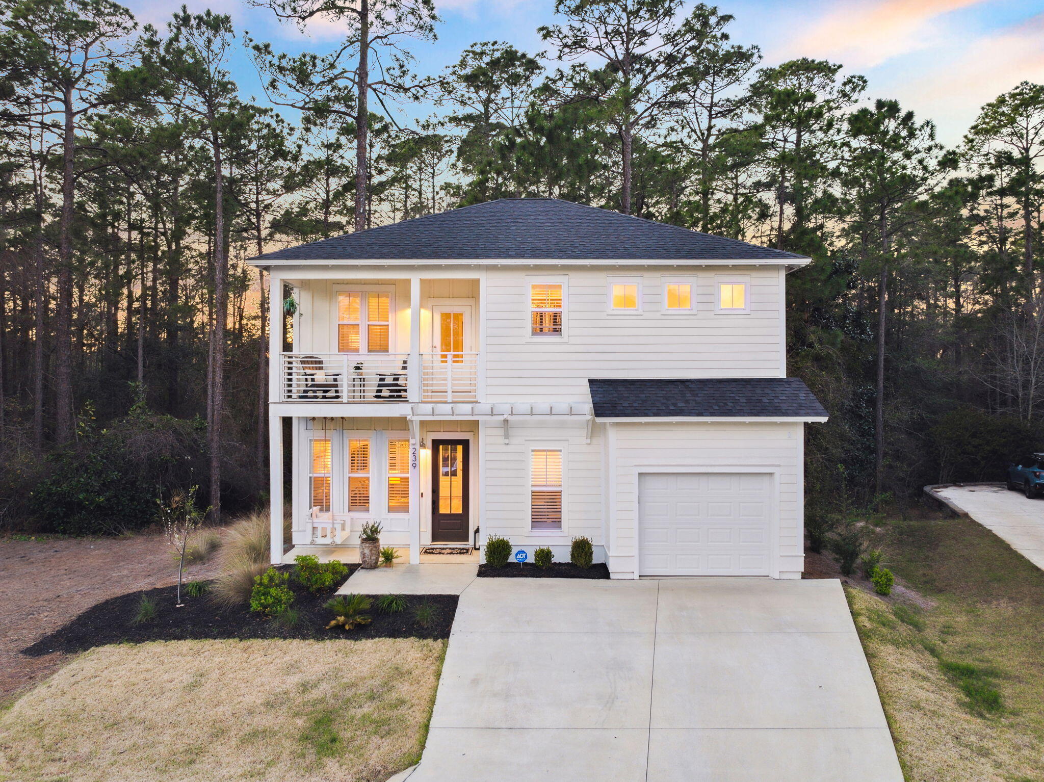 Property Photo: 239 Euvino Way FL 32459