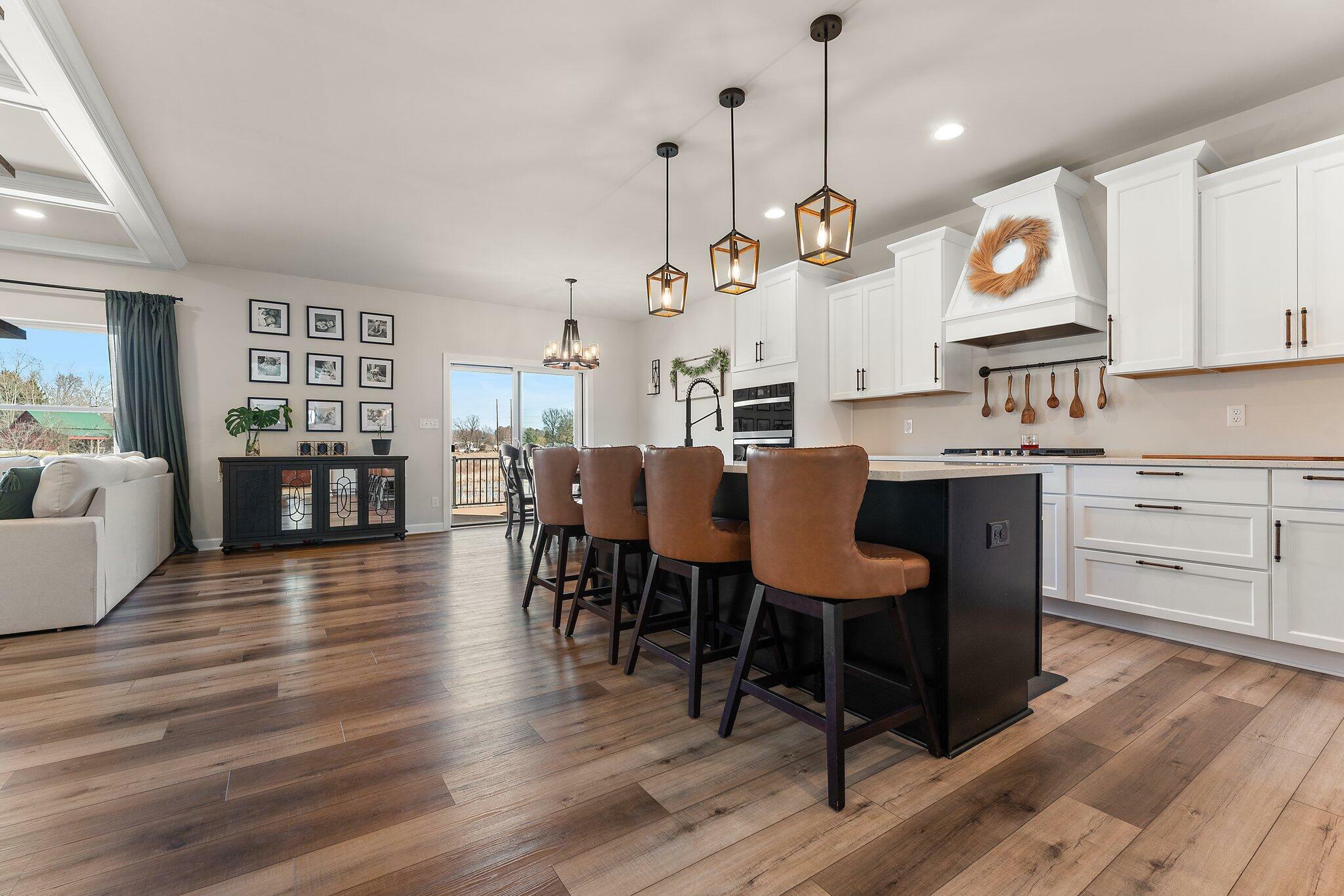 Property Photo: 1568 Frst Rdg Drive IN 46385
