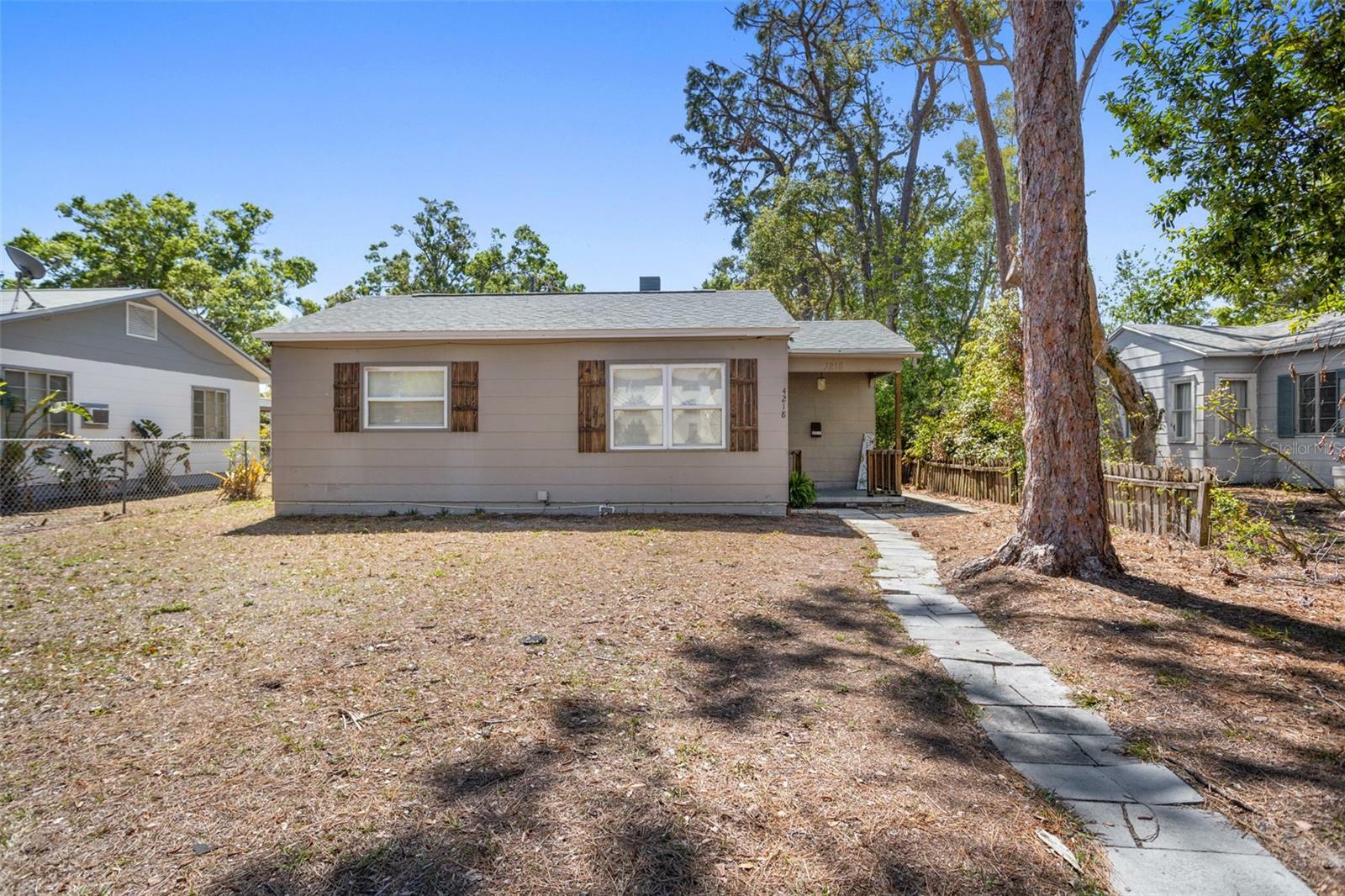Property Photo: 4218 2nd Avenue S FL 33711