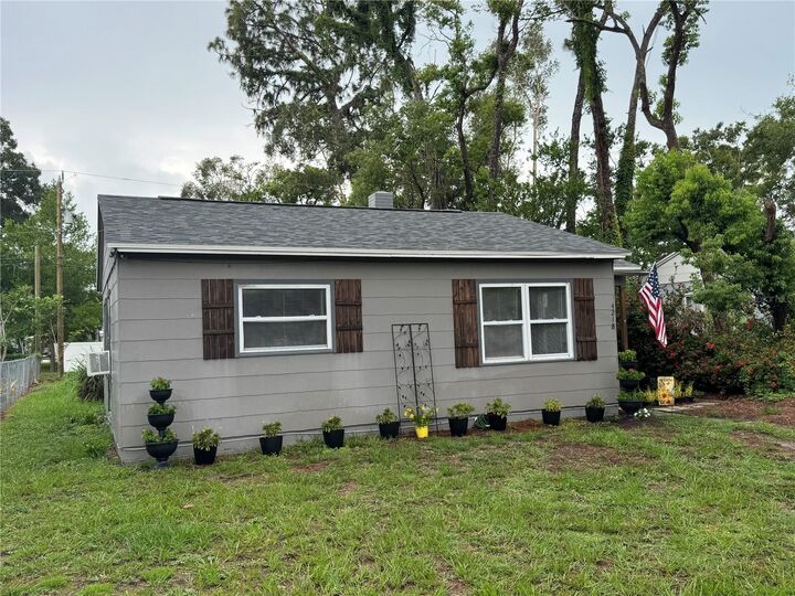 4218 2nd Avenue S  St Petersburg FL 33711 photo