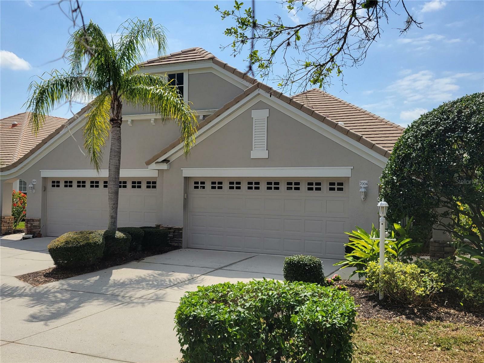 Property Photo:  7004 Old Tabby Circle  FL 34202 