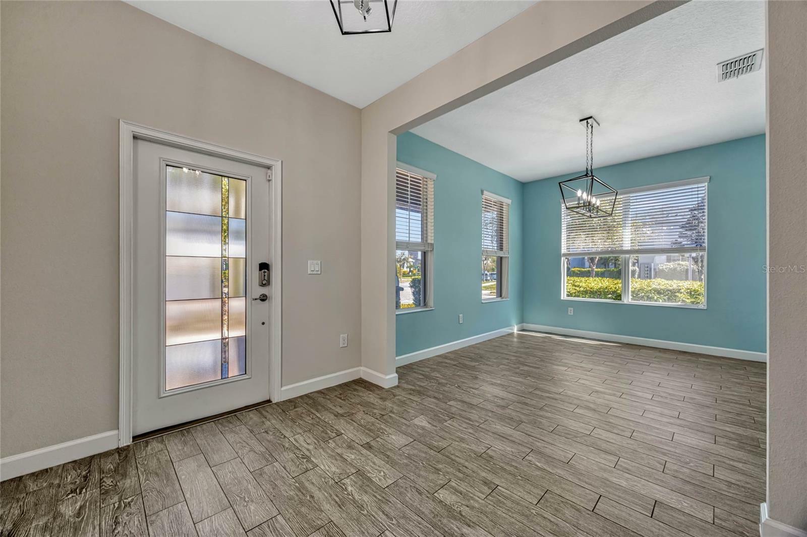 Property Photo:  11880 Sonnet Avenue  FL 32832 