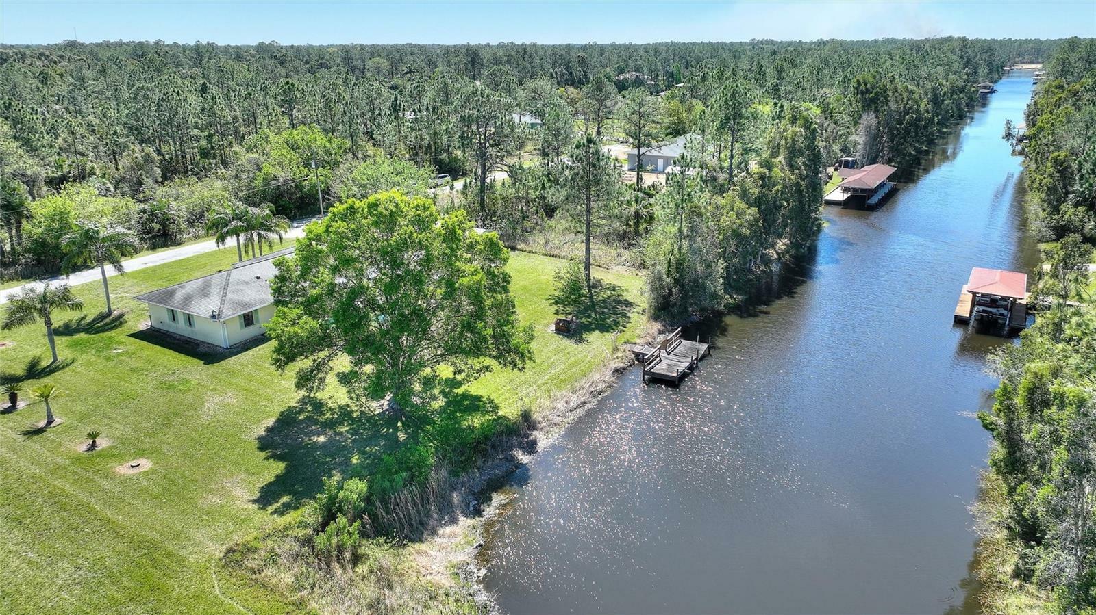 Property Photo:  6476 Amaryllis Drive  FL 33855 