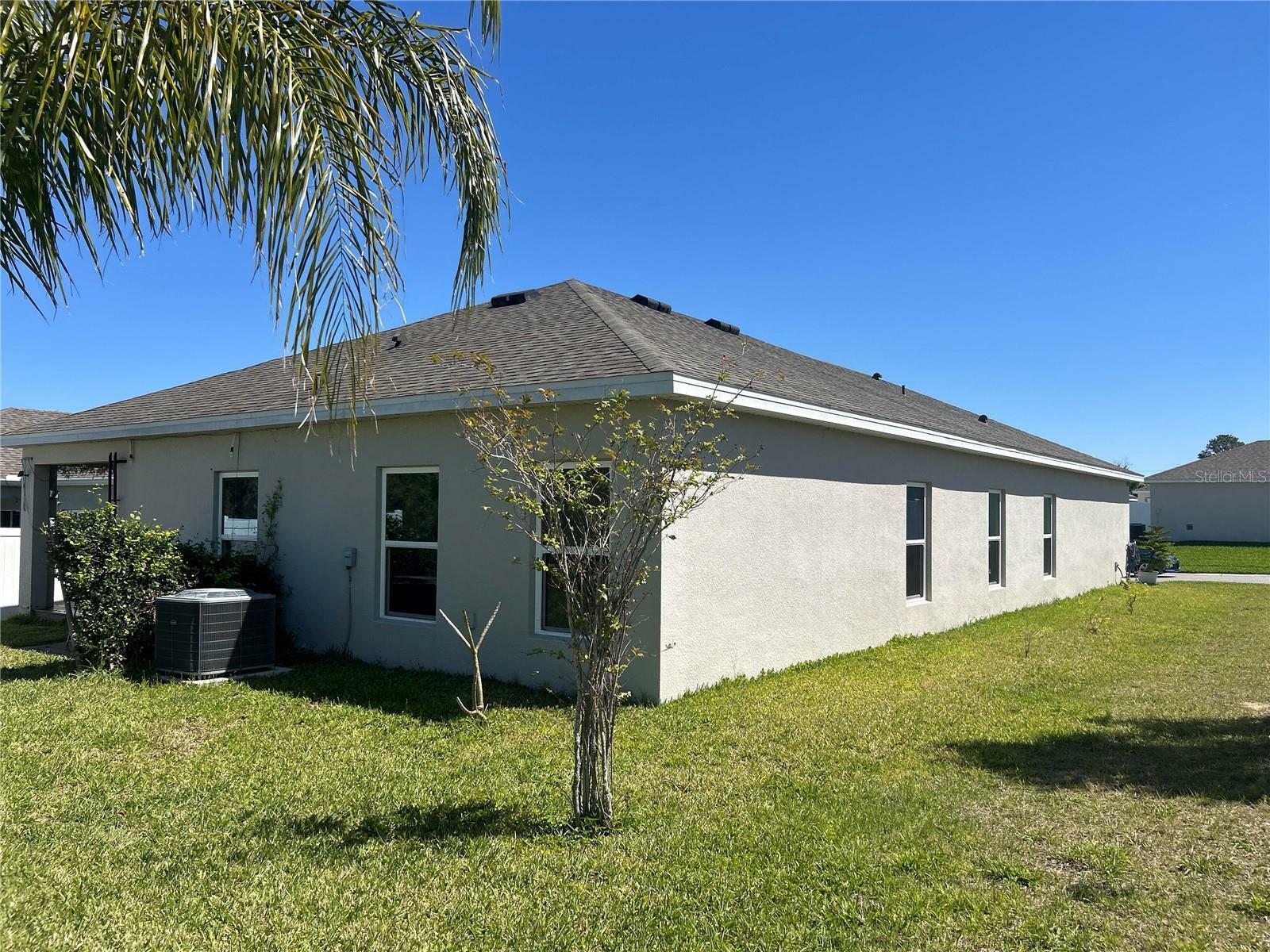 Property Photo:  179 Blue Cypress Drive  FL 33837 