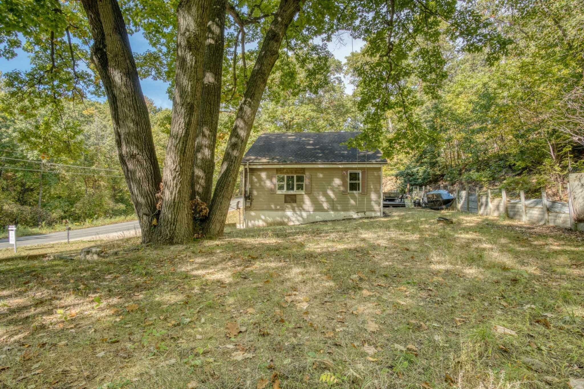 Property Photo: 6710 Schmeid Road MI 48850