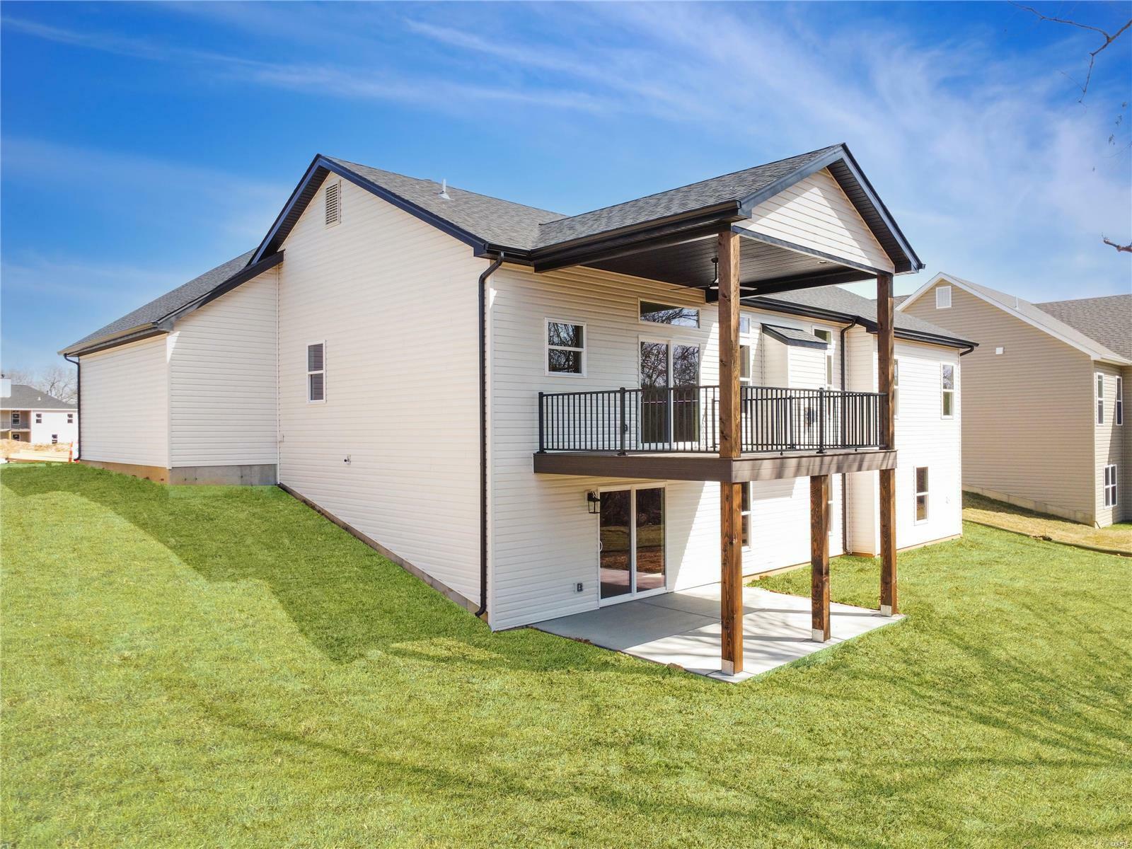 Property Photo: 220 Great Bear Pass MO 63348
