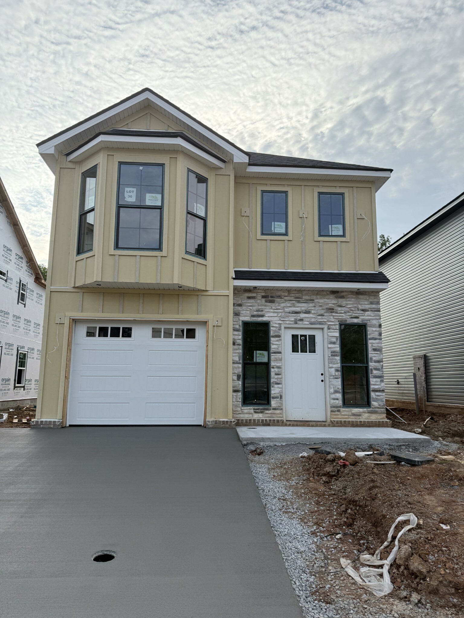 Property Photo: 36 Charleston Cove Way TN 37043