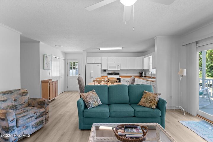 Property Photo: 109 NE 17th Street NC 28465