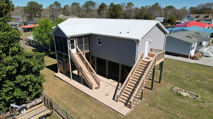 Property Photo:  136 Cedar Hollow Lane  NC 28460 