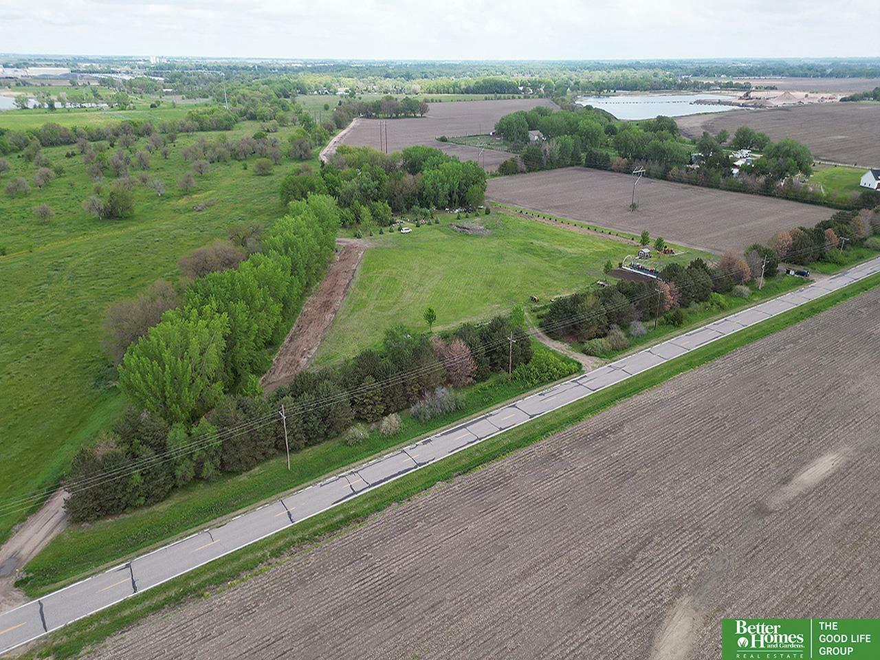 Property Photo: 2004 E Stolley Park Road NE 68801