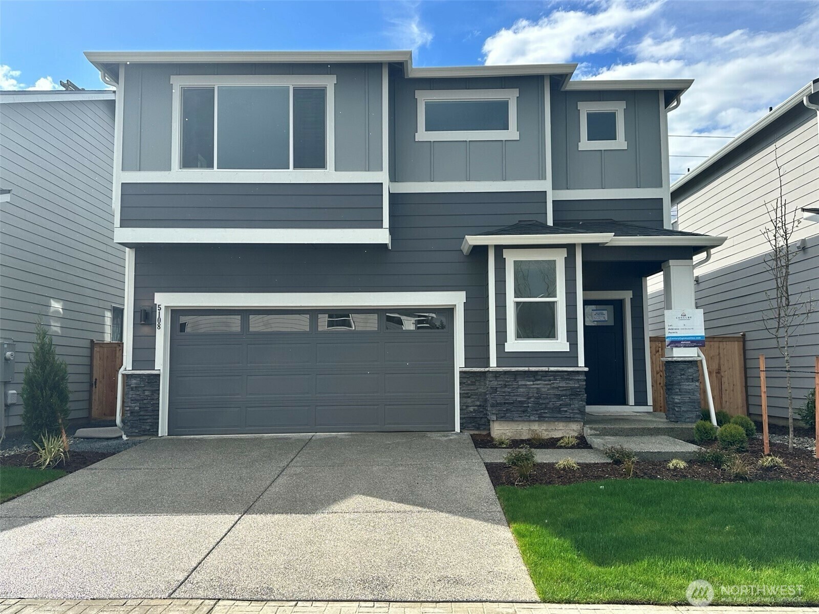 Property Photo: 5108 81st Avenue NE WA 98270