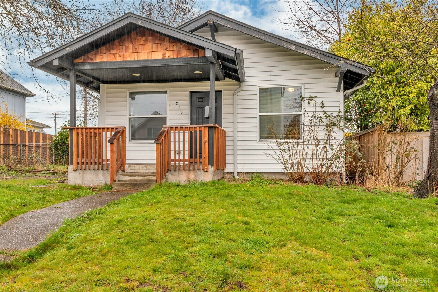 Property Photo: 815 E 63rd Street WA 98404