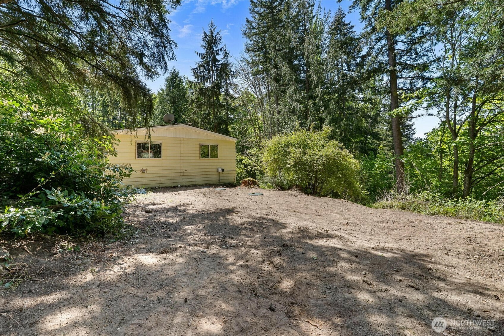 987  Rowe Road  Camano Island WA 98282 photo
