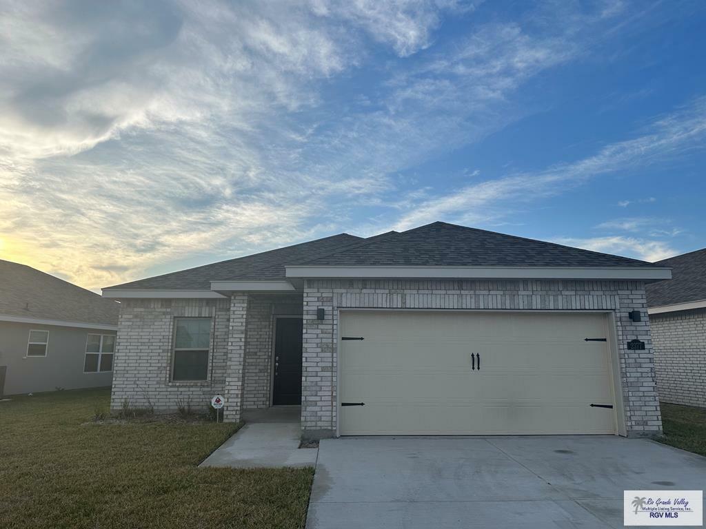 Property Photo: 2377 Grove Ln TX 78526