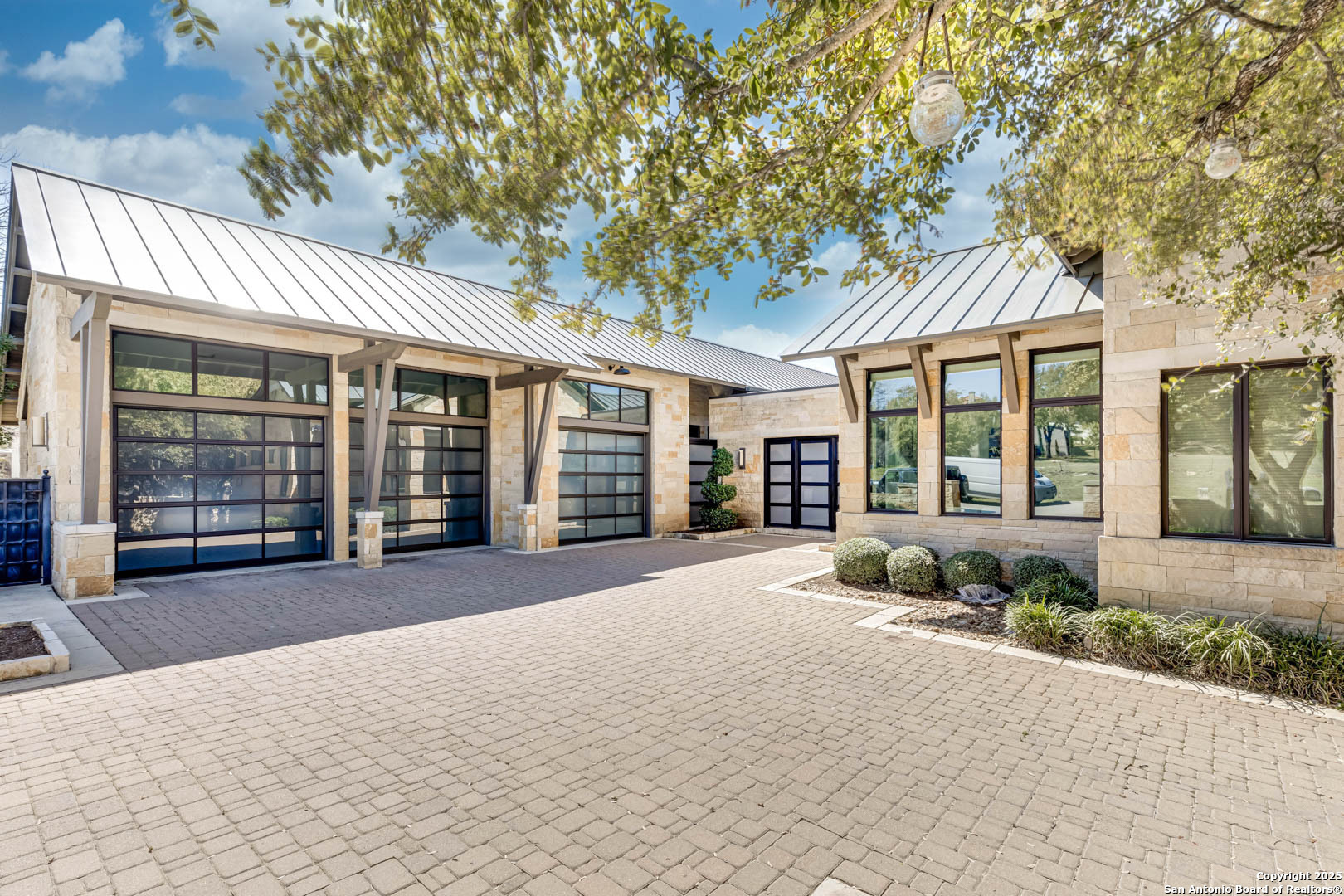 Property Photo: 24527 Cliff Line TX 78257