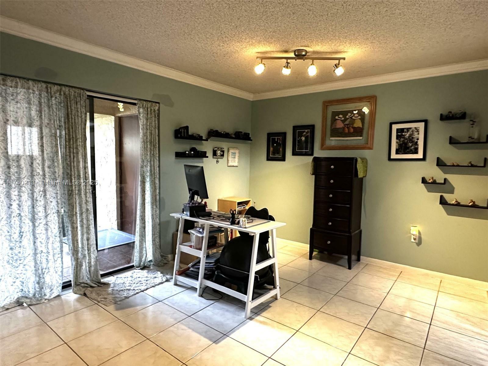 Property Photo: 9015 SW 125th Ave N109 FL 33186