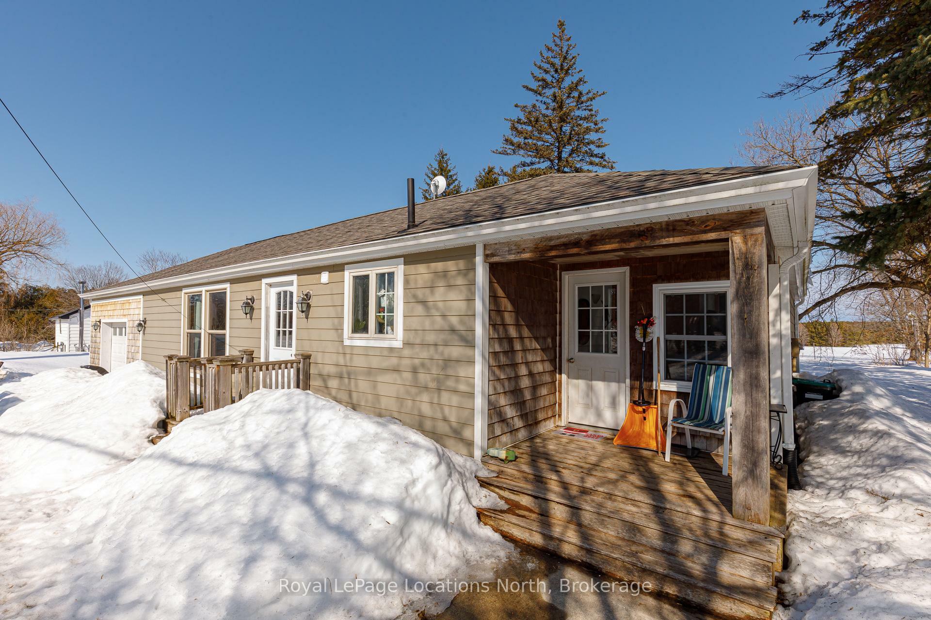 Property Photo: 1046 County 124 Road N ON N0C 1M0
