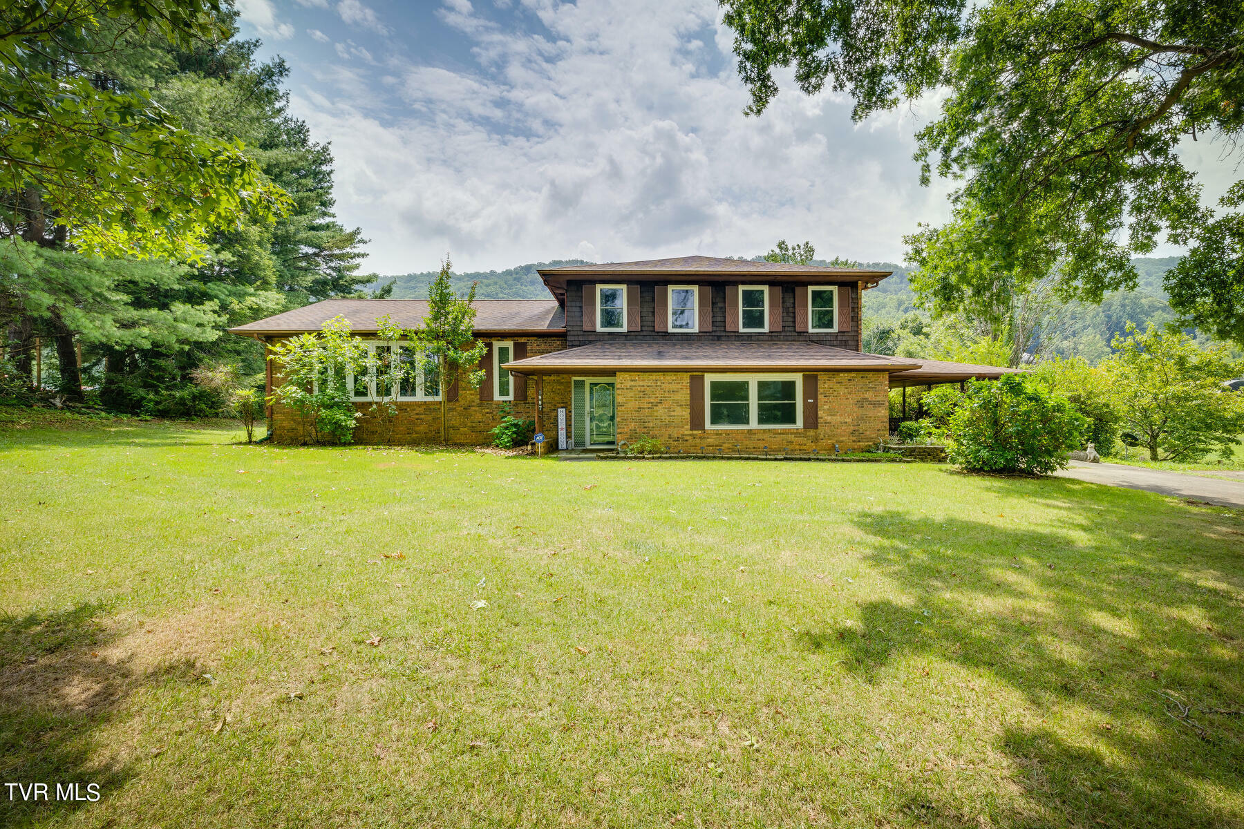 Property Photo:  1997 Goshen Valley Road  TN 37642 