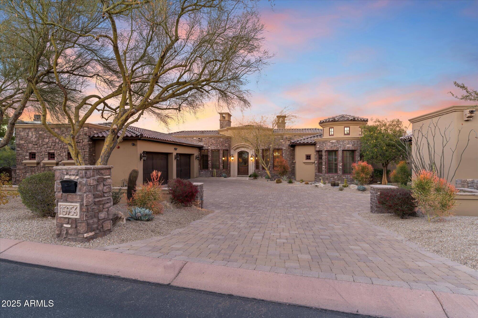 15956 E Tombstone Trail  Fountain Hills AZ 85268 photo