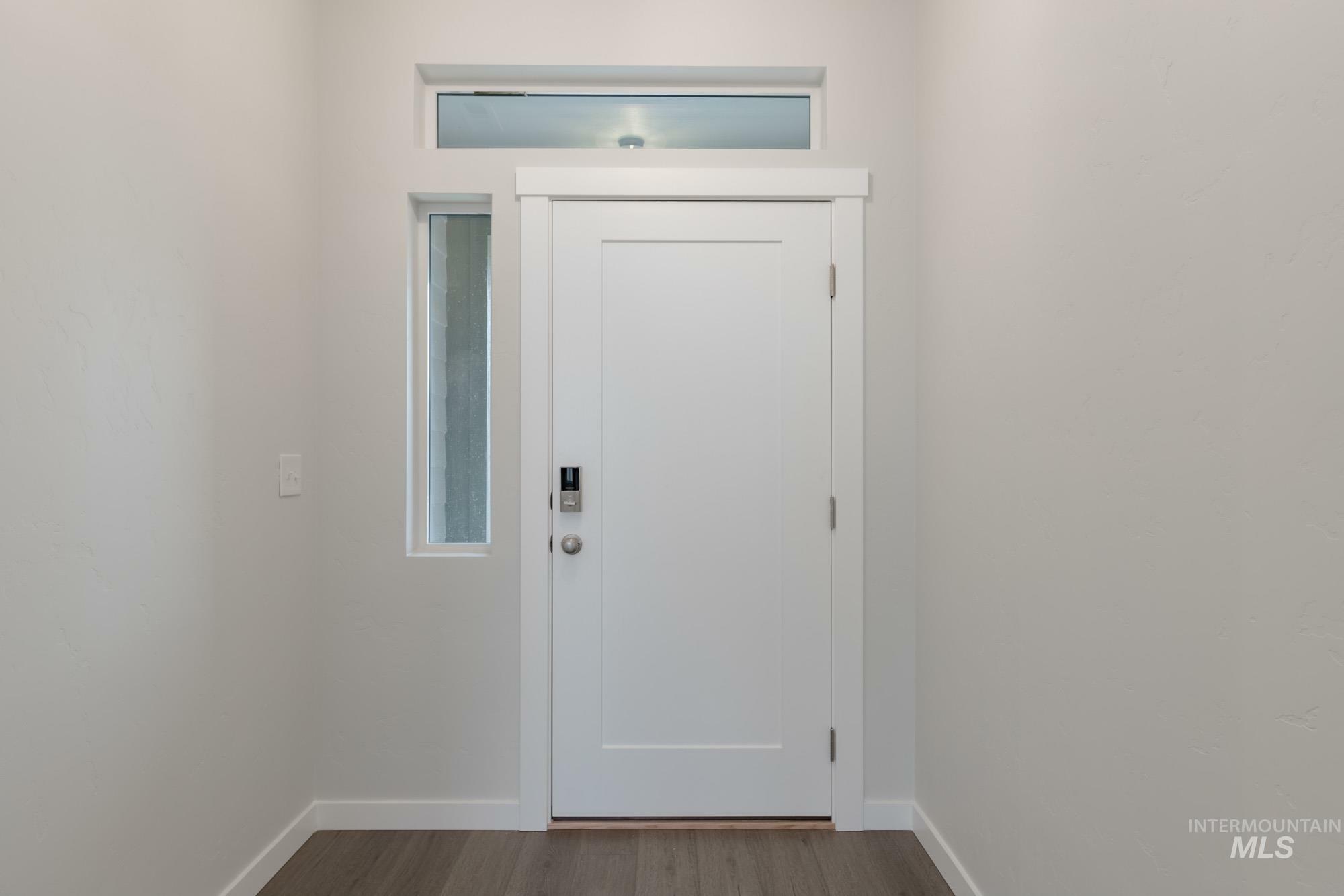 Property Photo: 1248 W Pendulum Cove Dr ID 83634