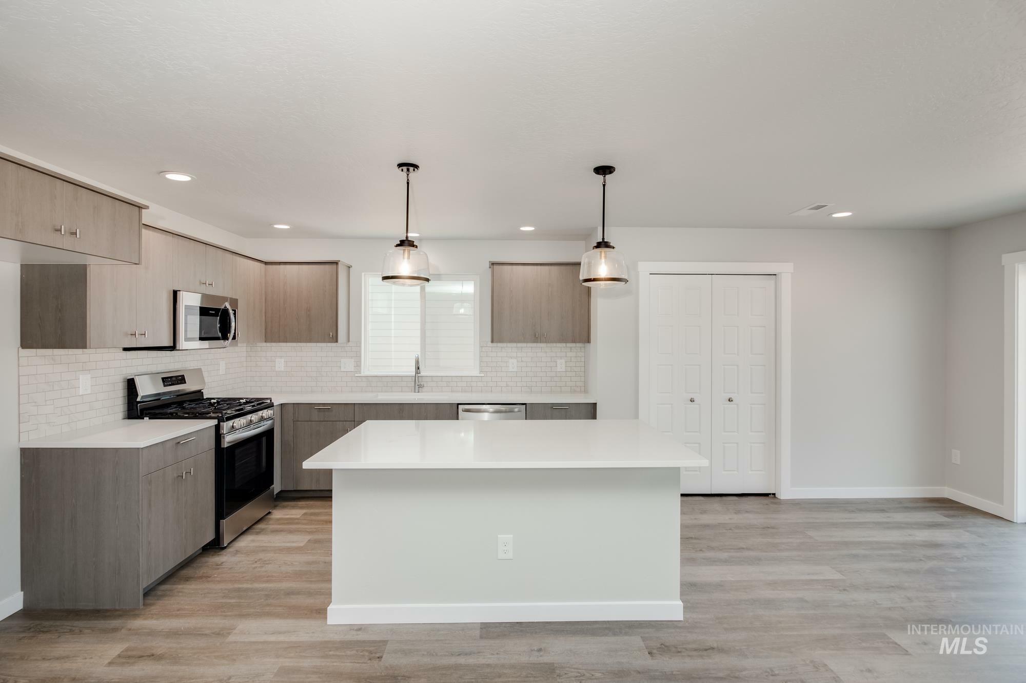 Property Photo: 5652 S Memory Ave ID 83642