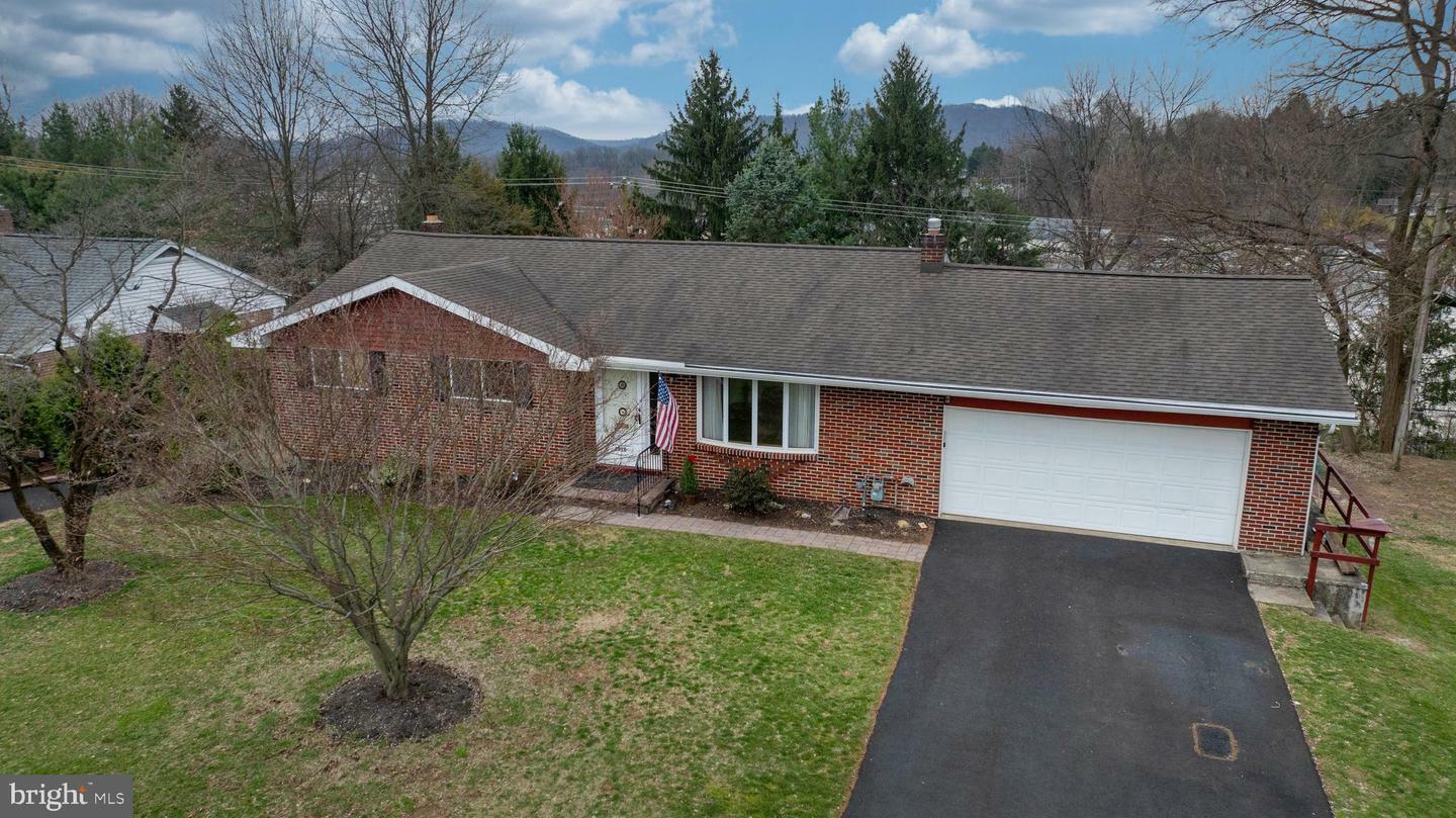 Property Photo: 3916 Grant Street PA 19606