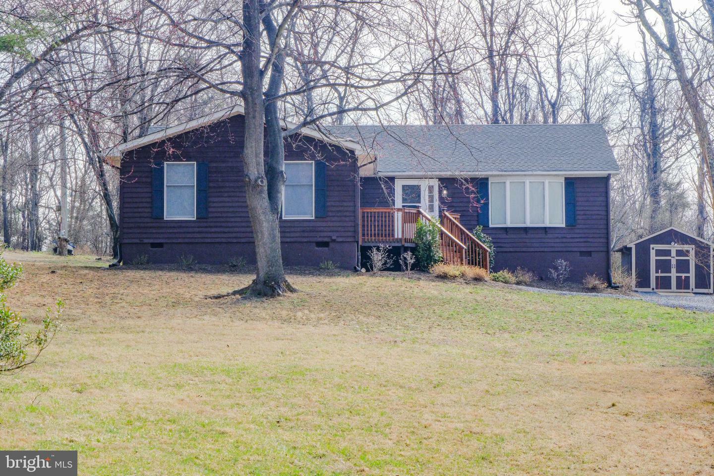 Property Photo:  611 Manito Trail  VA 22602 