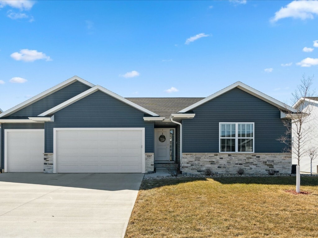 1267 Echo Ridge Lane  Marion IA 52302 photo