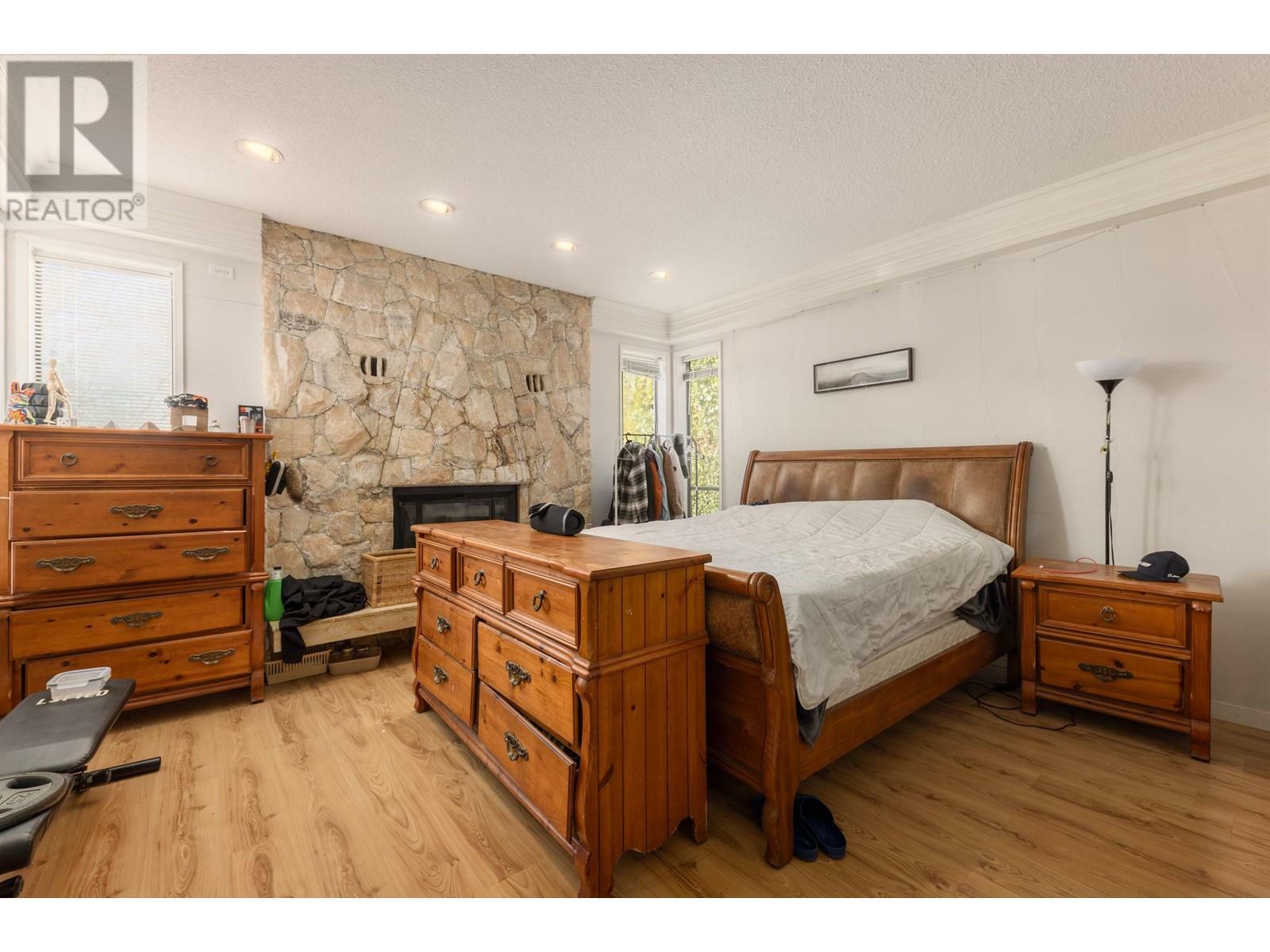 Property Photo: 5280 Sperling Avenue BC V5E 2T5
