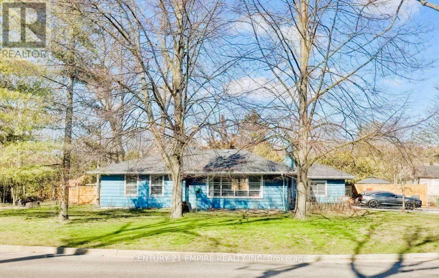 Property Photo: 1271 Lorne Park Road ON L5H 3A9