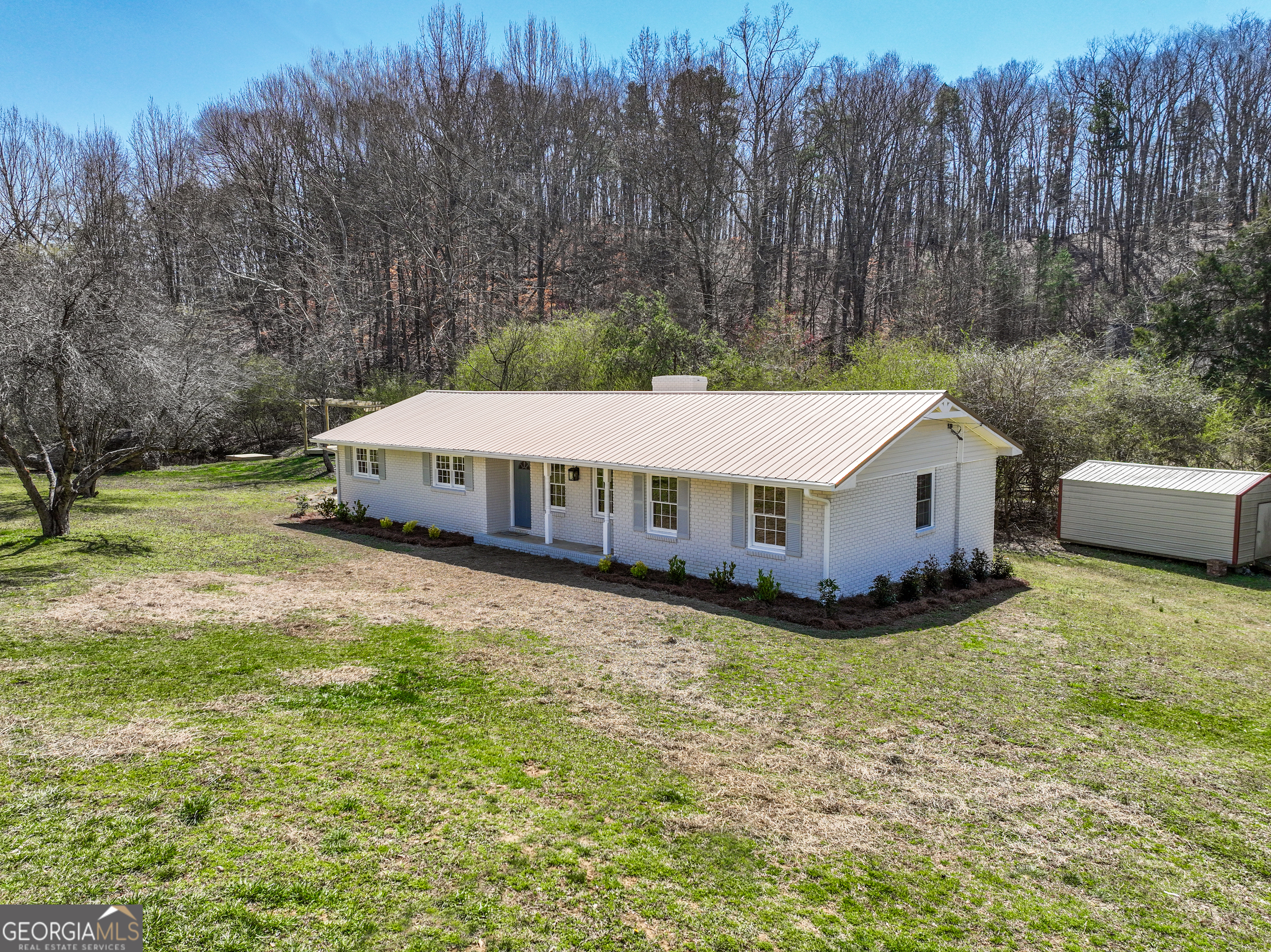 Property Photo:  658 Springdale Road  GA 30153 