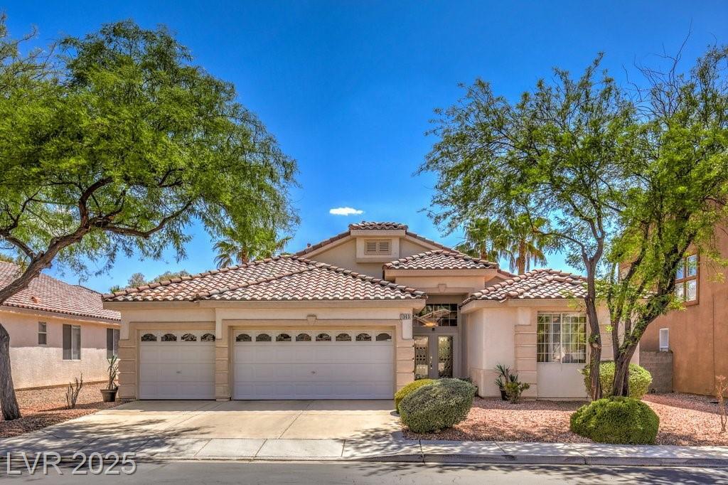 Property Photo: 1363 Rolling Sunset Street NV 89052
