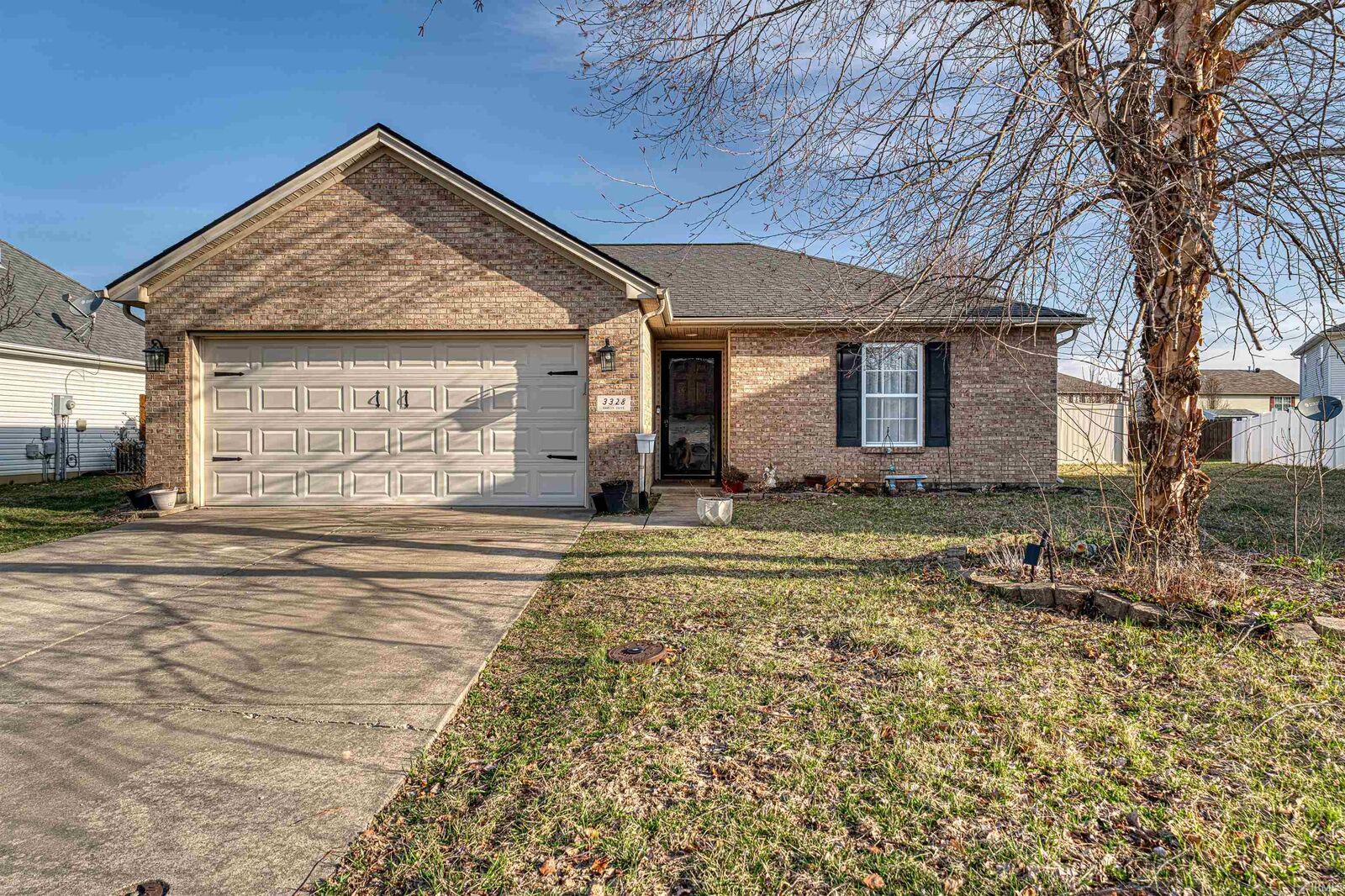 Property Photo:  3328 Oaklyn Drive  IN 47711 