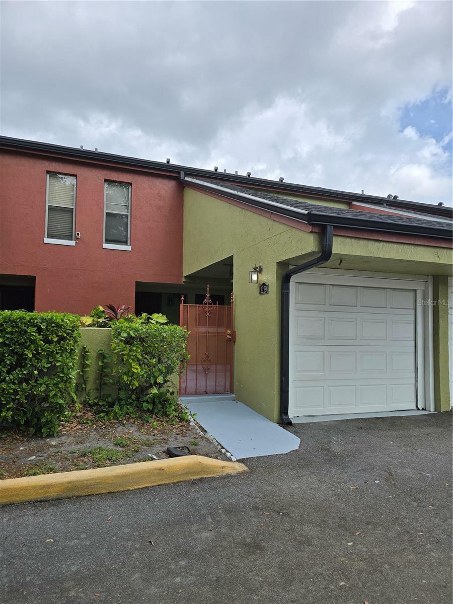 Property Photo: 2129 Honour Road 2129 FL 32839