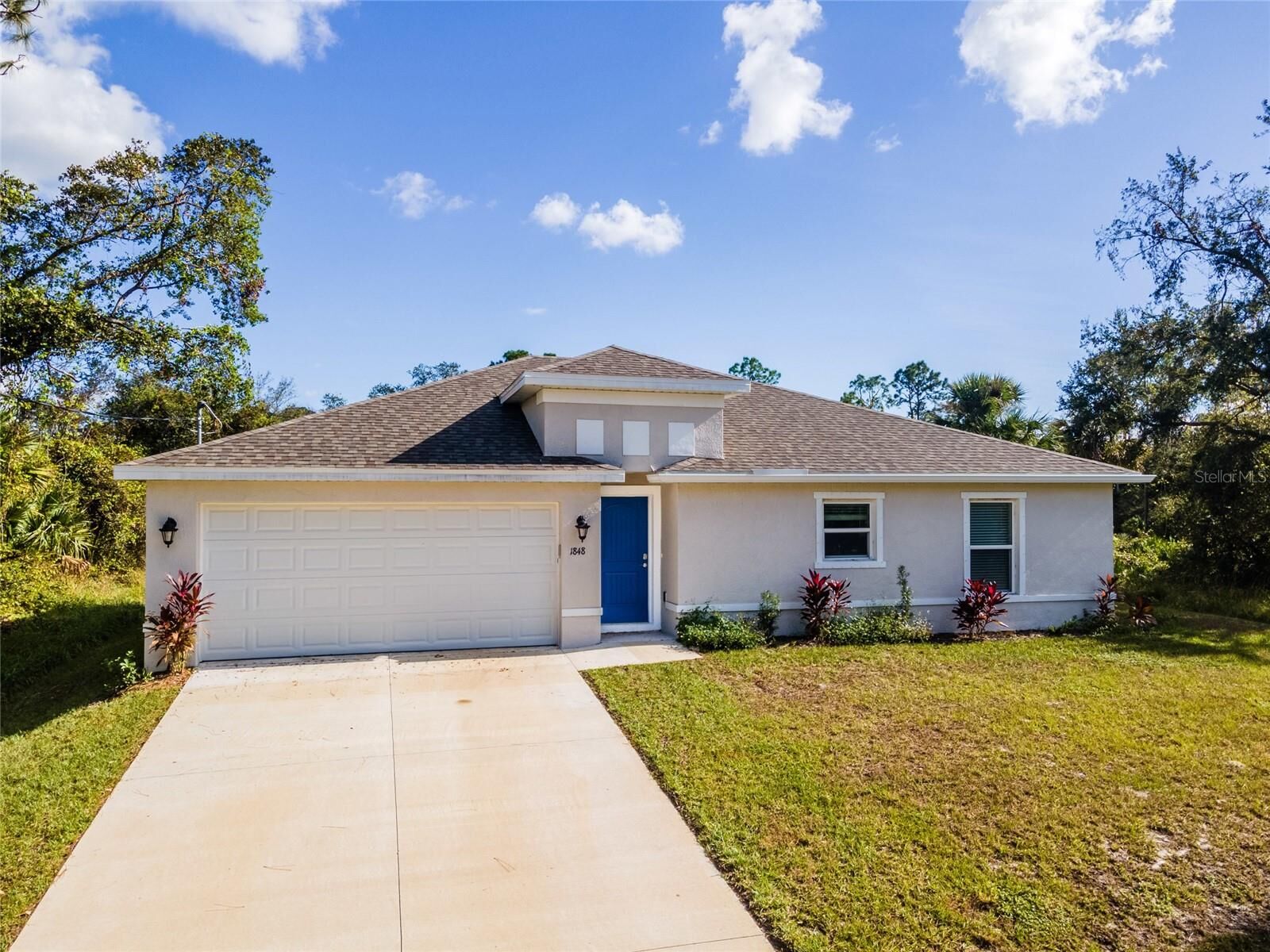 Property Photo: 3438 Alwood Street FL 34291