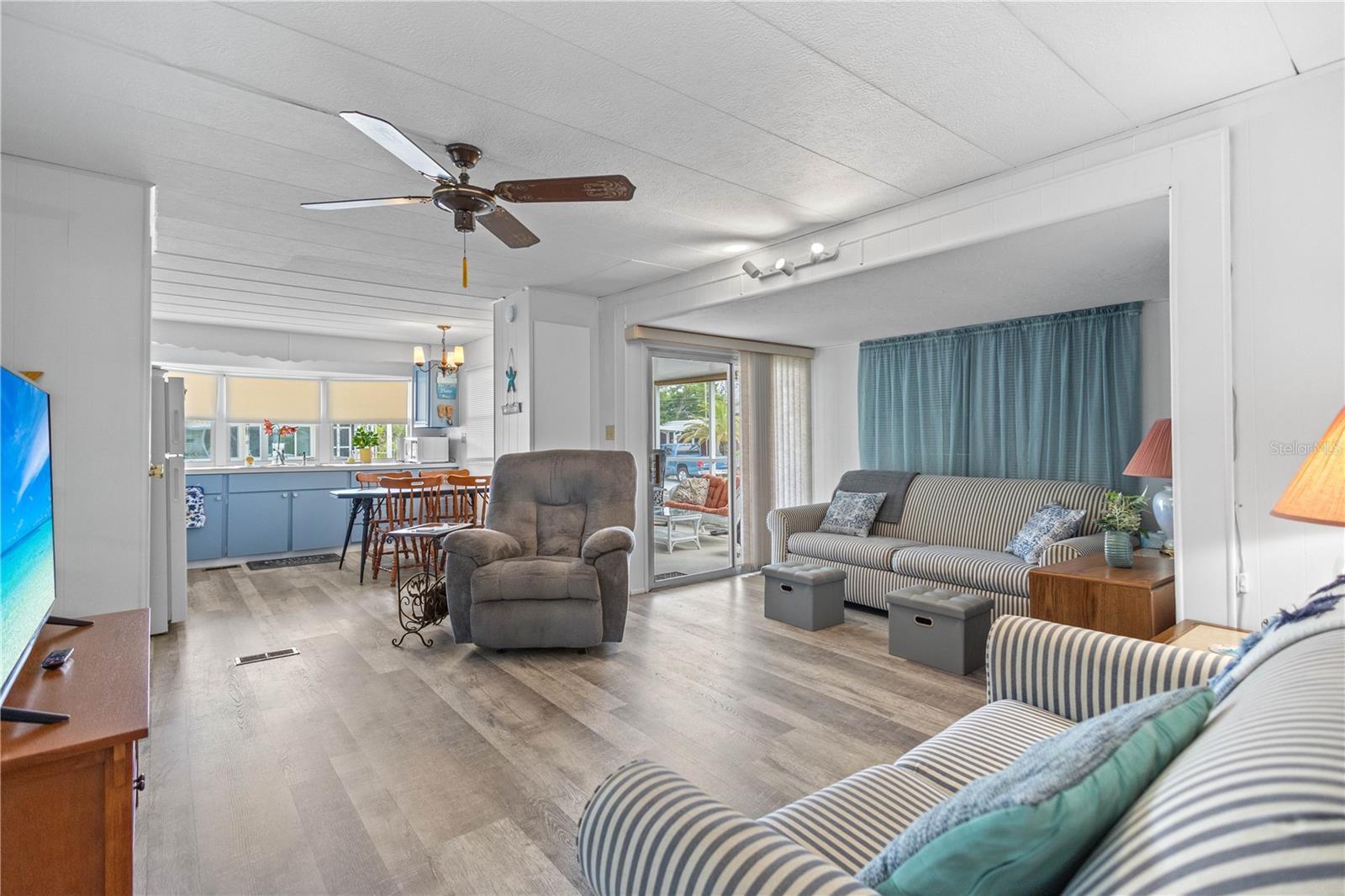 Property Photo: 24437 Harborview Road 55 FL 33980