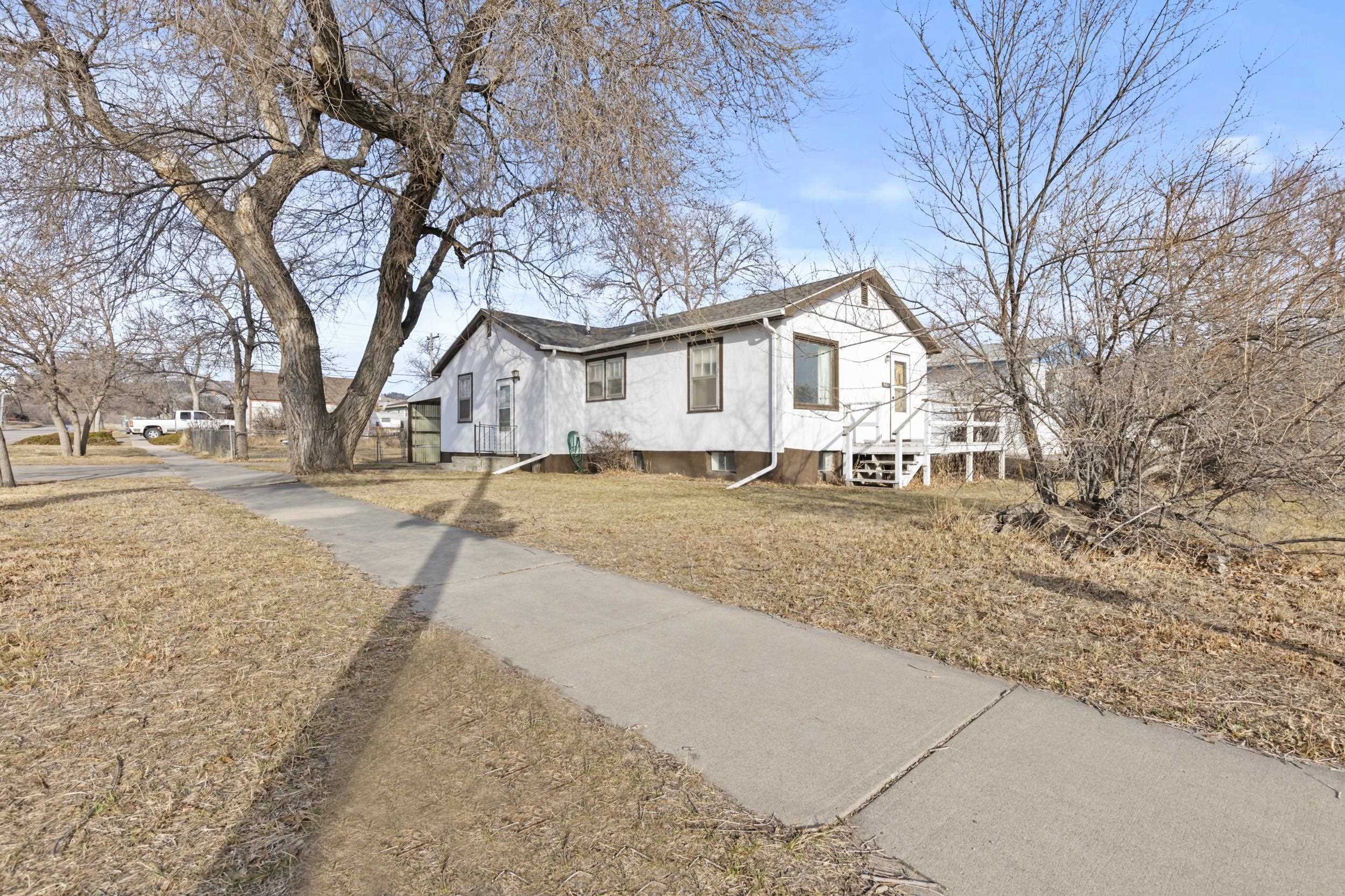 Property Photo: 901 Haines Avenue SD 57701