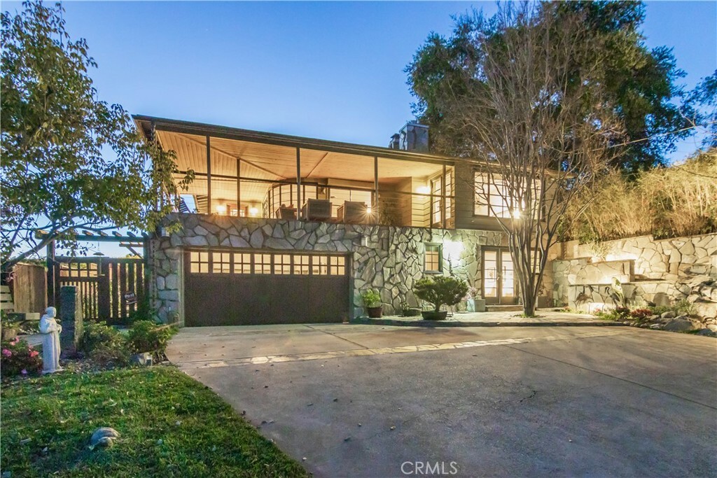 Property Photo: 751 Ridgeside Drive CA 91016