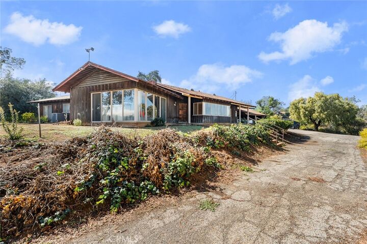 Property Photo:  211 Elder  CA 92373 