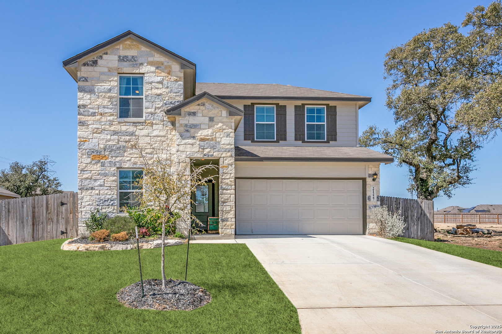 Property Photo: 21227 Stonework Spur TX 78266