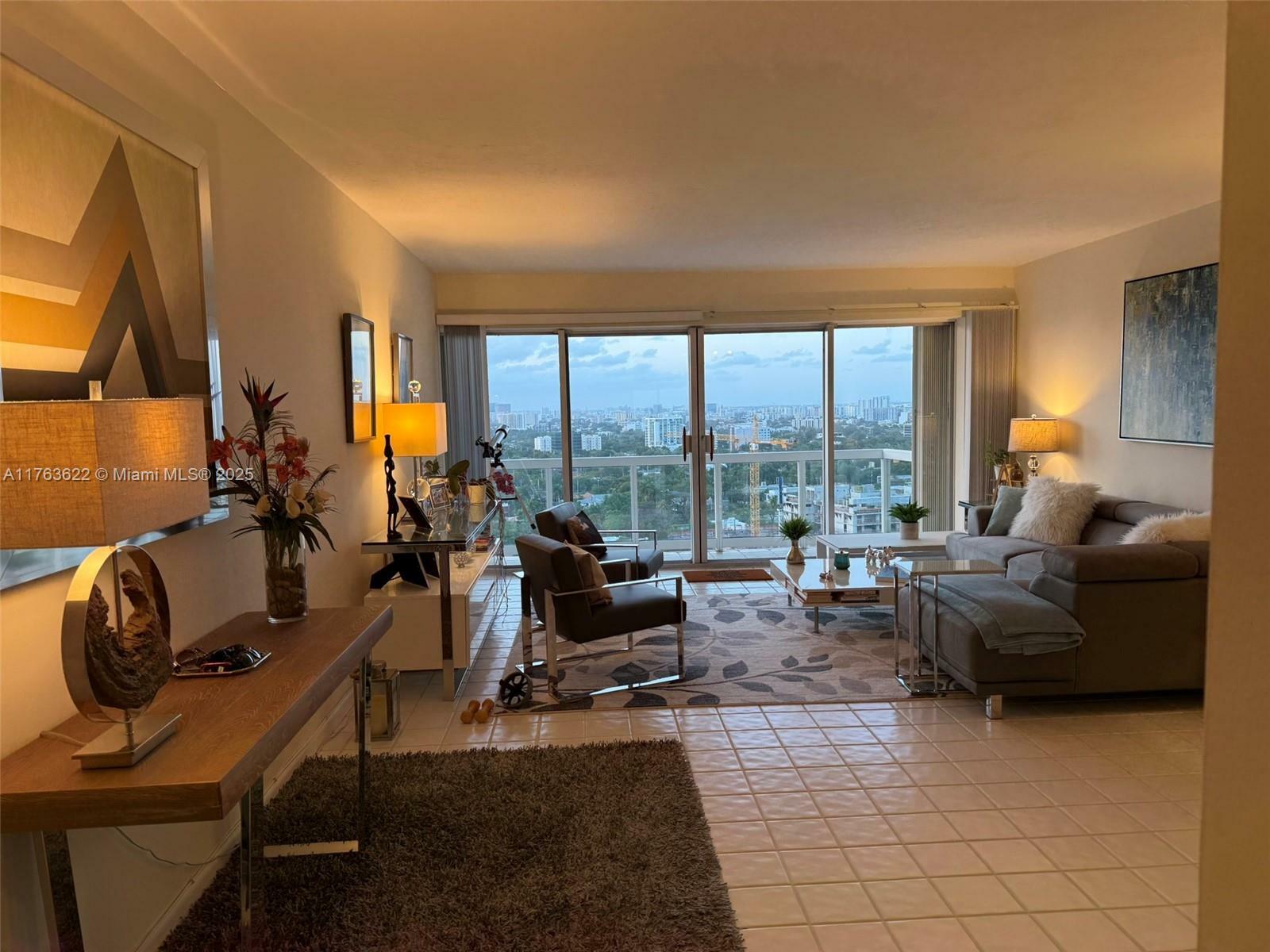 Property Photo:  2451 Brickell Ave 20N  FL 33129 