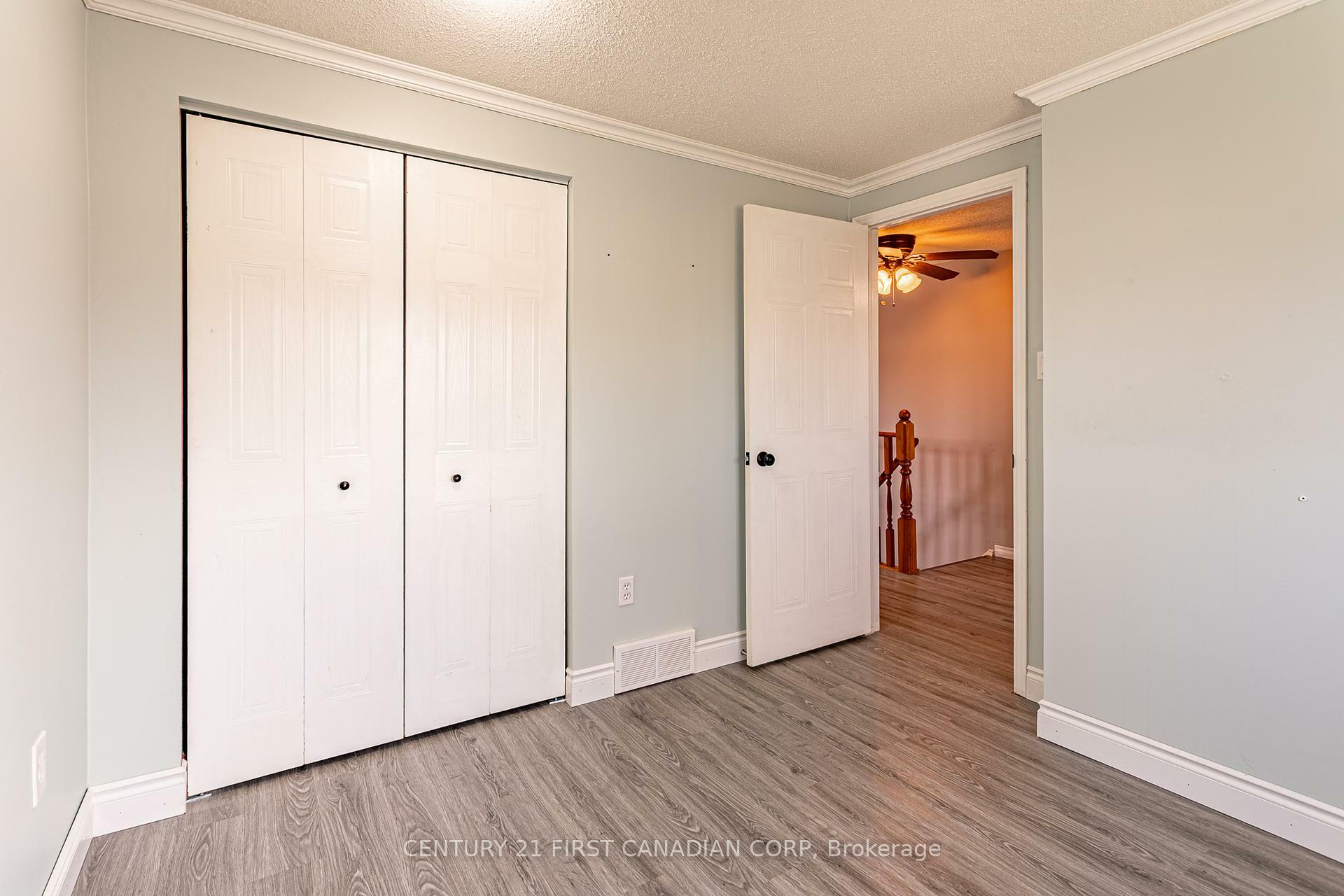 Property Photo: 91 Bonaventure Drive W ON N5V 4A7
