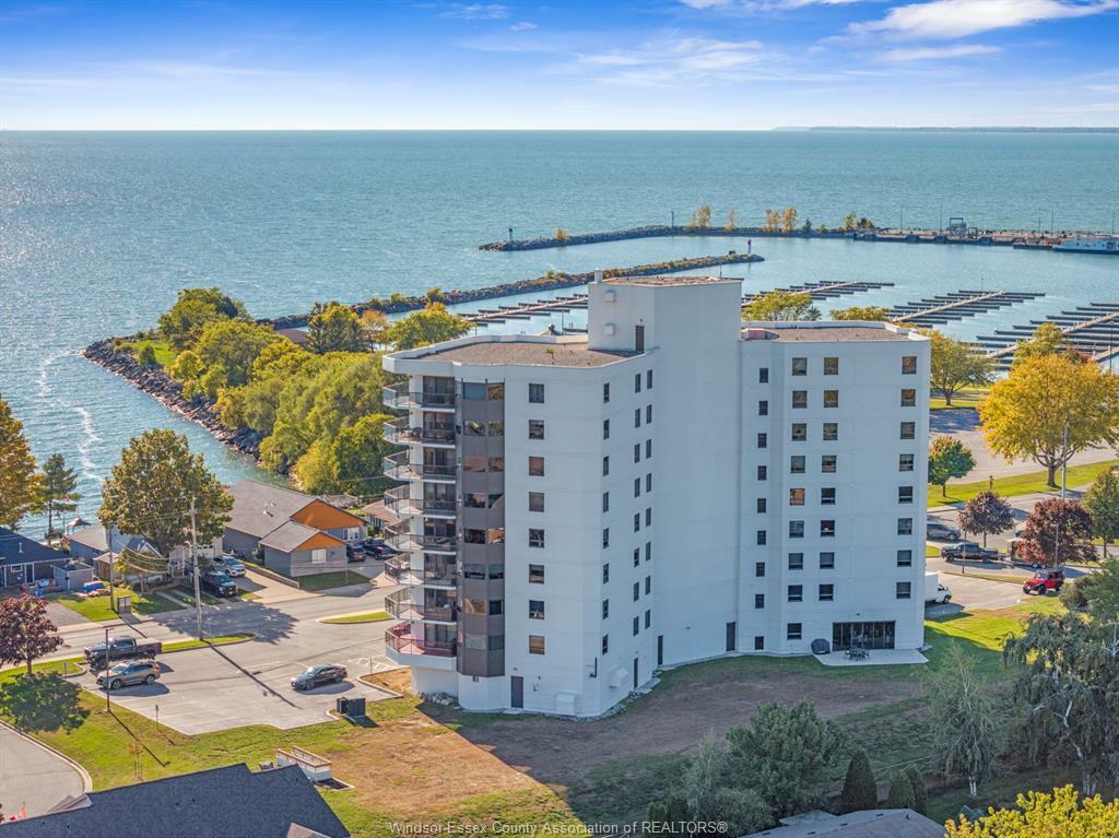 Property Photo: 109 Robson Road 504 ON N8H 3V4