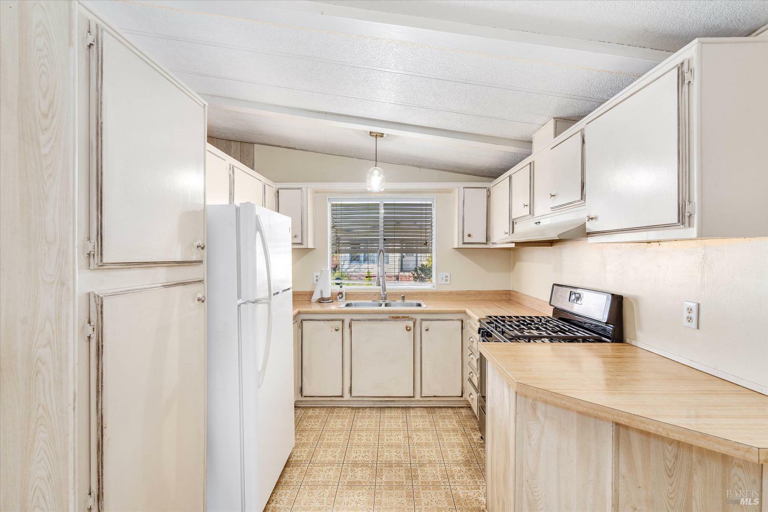 Property Photo:  1945 Piner Road  CA 95403 