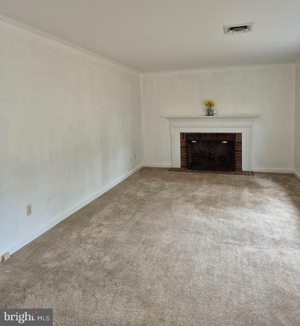 Property Photo: 906 Loch Raven Rd. MD 21804