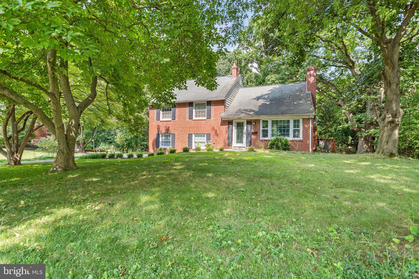 309 Governors Drive  Wallingford PA 19086 photo