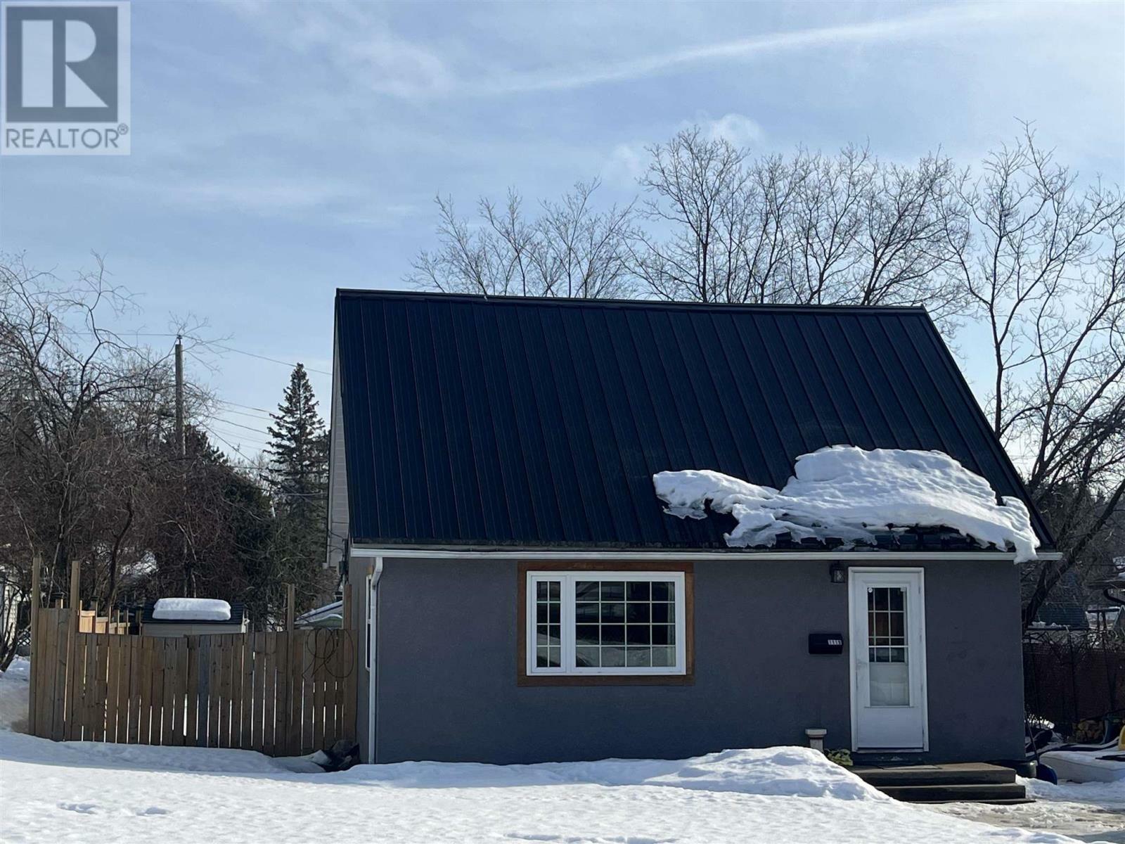 1119 Hillside Crescent  Kenora ON P9N 2Y1 photo